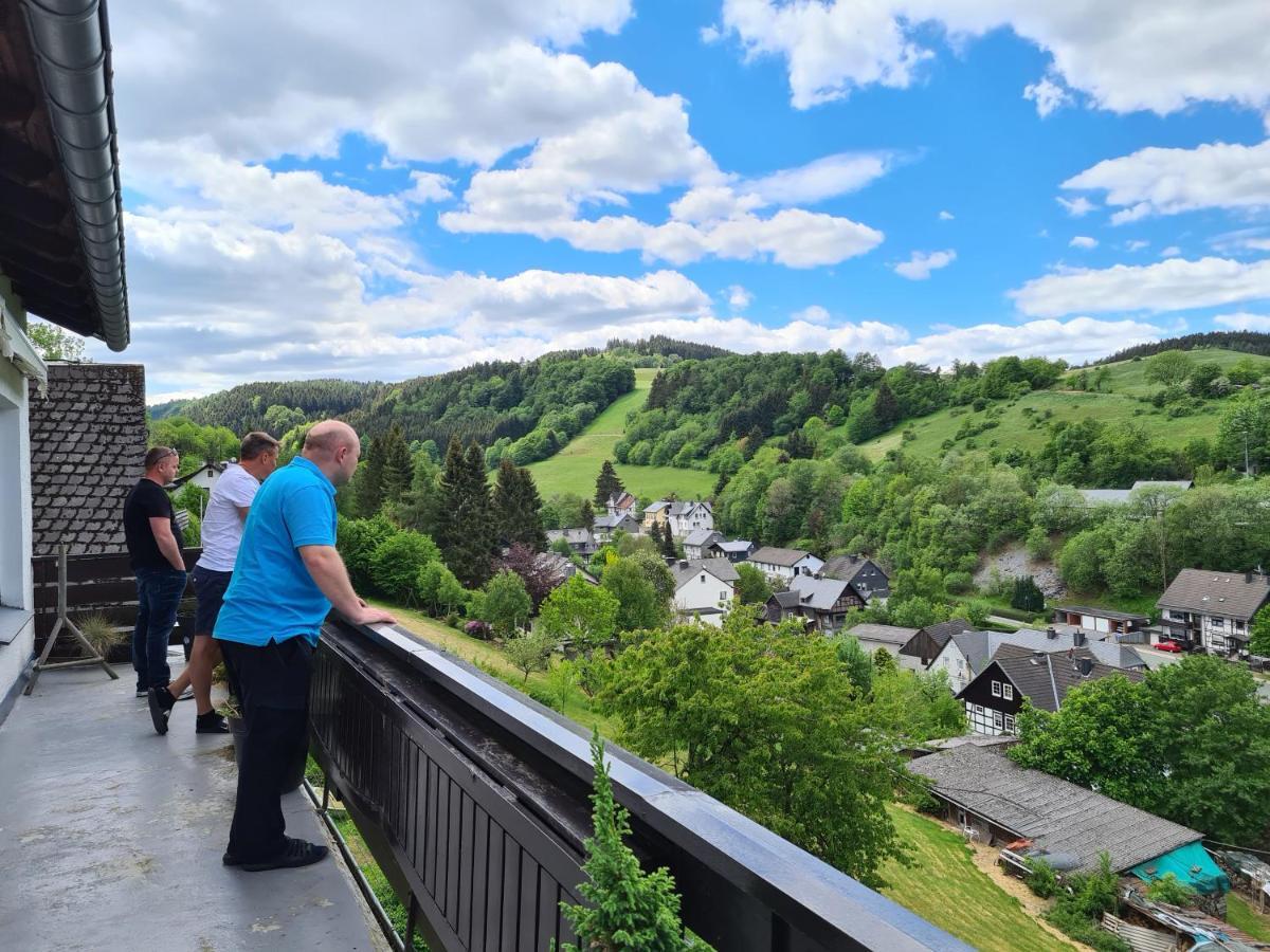 شقة Panoramablick Willingen Schwalefeld المظهر الخارجي الصورة